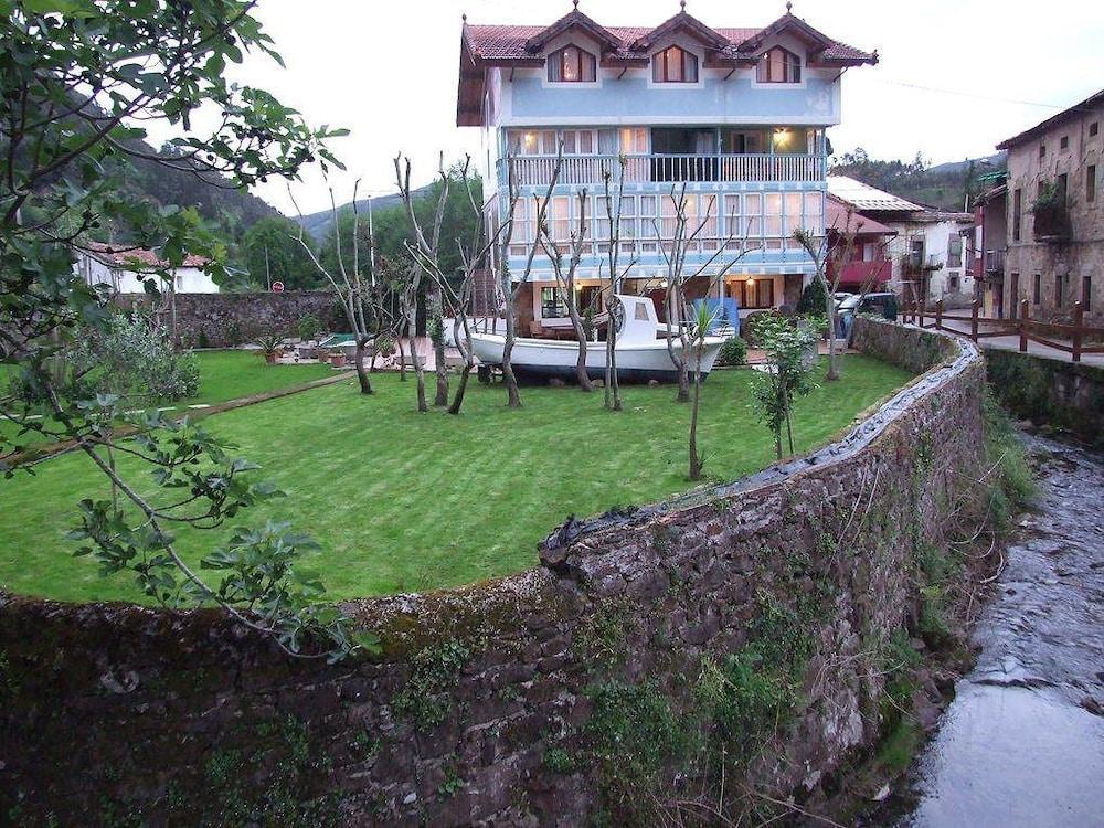La Casa Del Agua 56 Hotel Limpias Kültér fotó