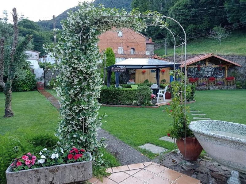 La Casa Del Agua 56 Hotel Limpias Kültér fotó